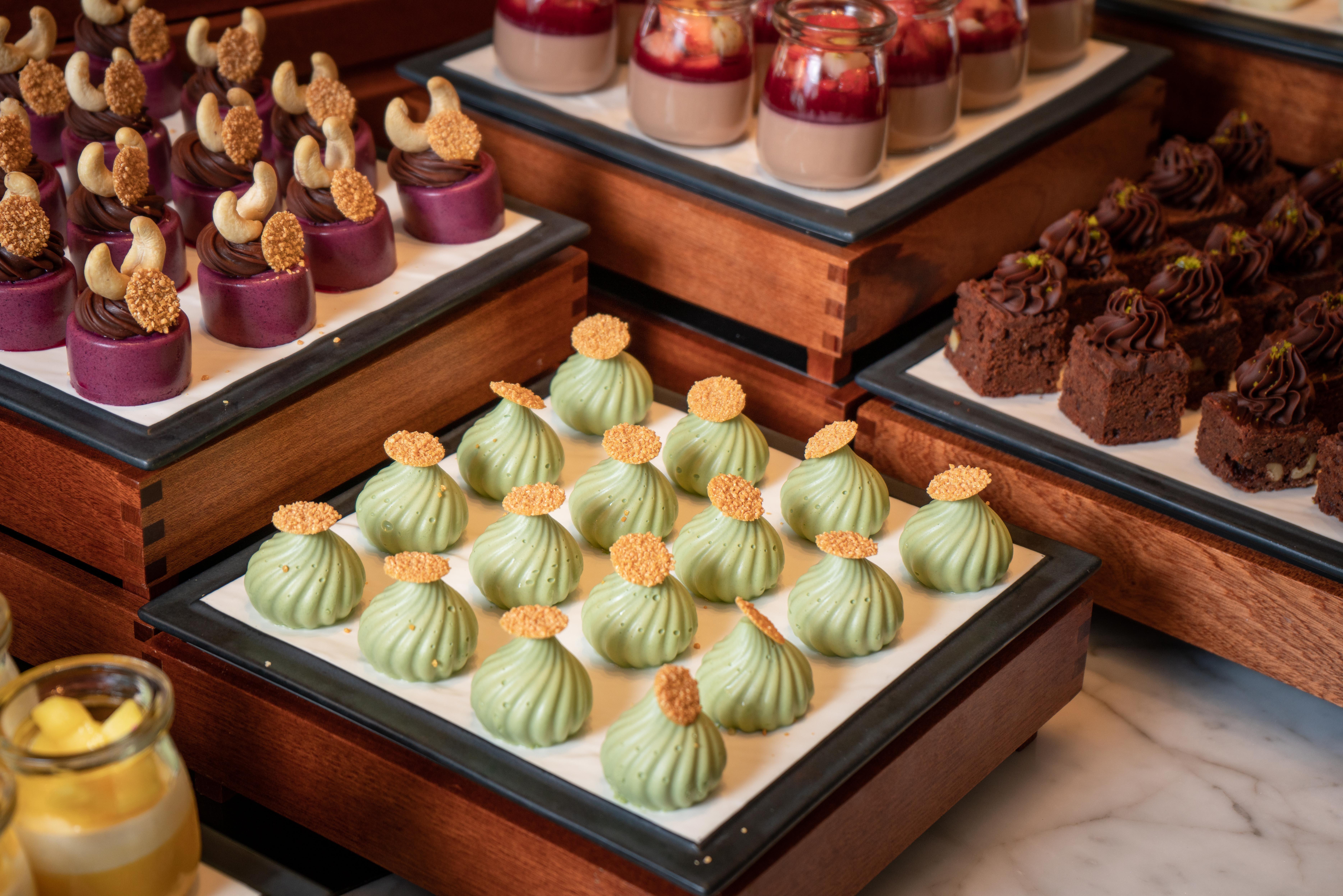 Holiday Inn Chongqing Guanyinqiao By Ihg Exterior foto