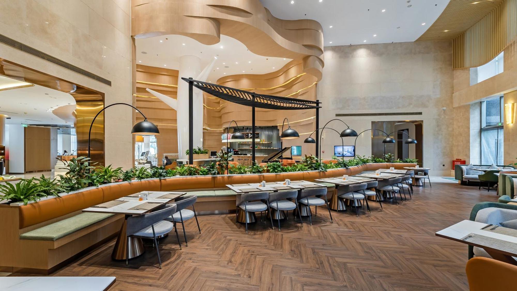 Holiday Inn Chongqing Guanyinqiao By Ihg Exterior foto